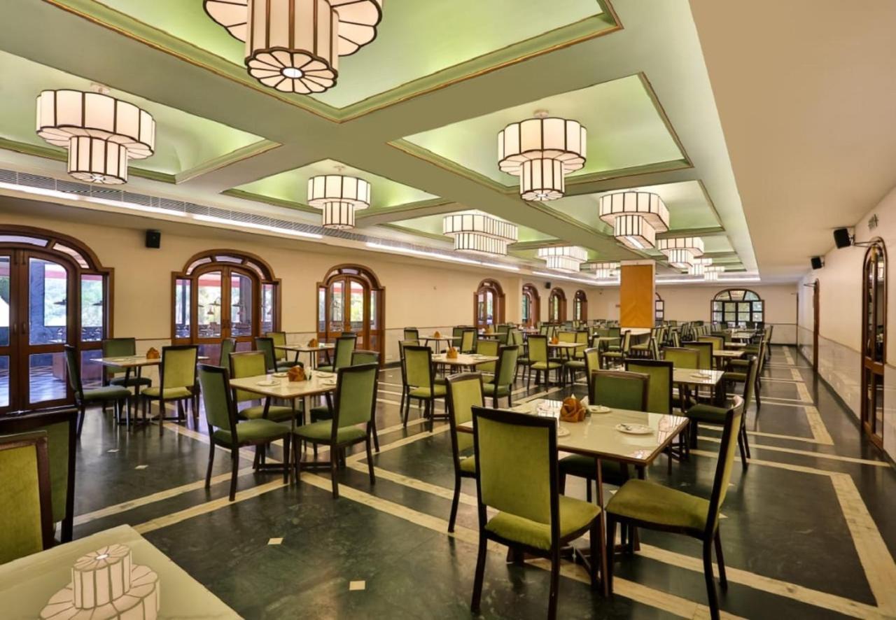 Khanvel Resort Silvassa Exteriér fotografie