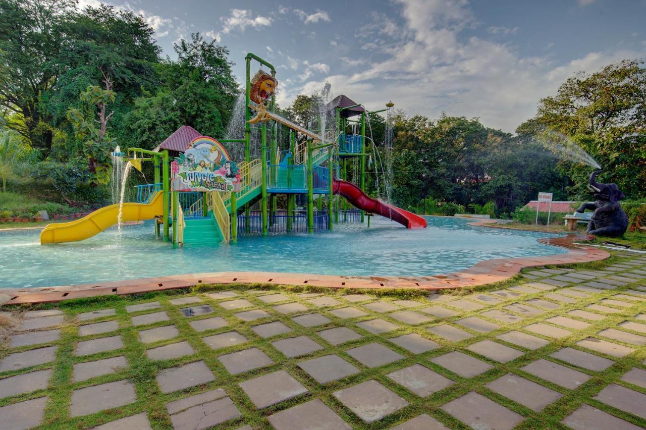 Khanvel Resort Silvassa Exteriér fotografie
